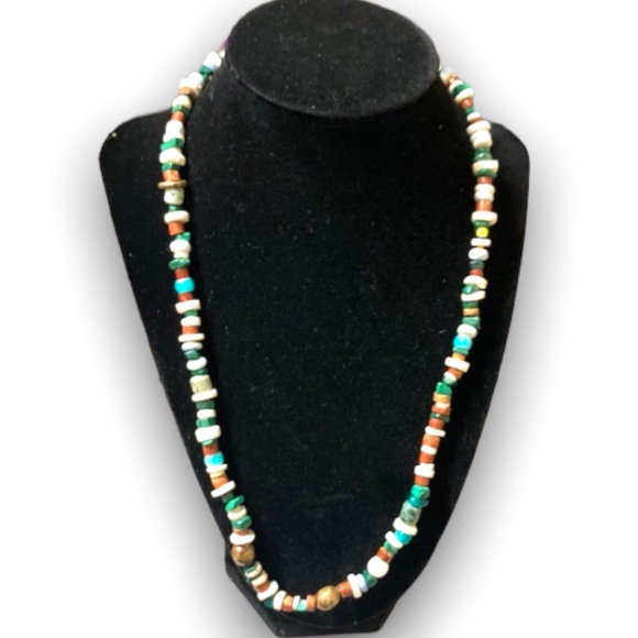 NATIVE Beaded Gemstone necklace - Picture 13 of 13